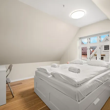 Marken Townhouse New 2025 公寓 卑爾根