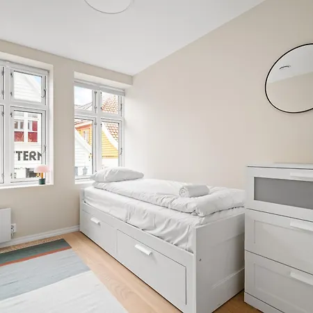 公寓 Marken Townhouse New 2025 卑爾根