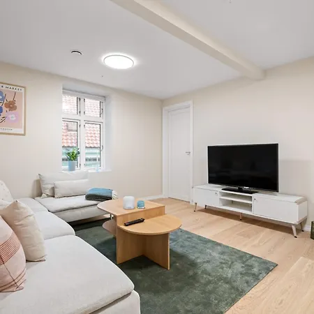 شقة Marken Townhouse New 2025 *