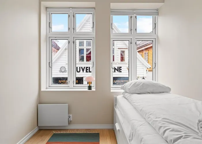 Marken Townhouse New 2025