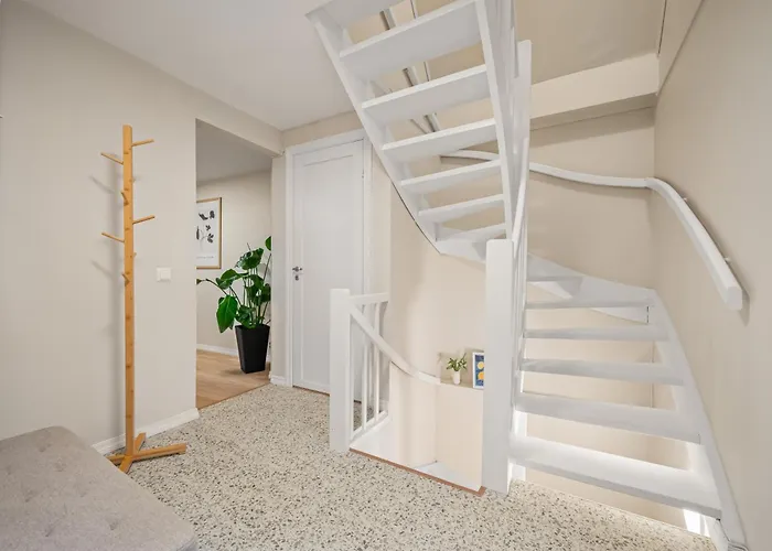 Marken Townhouse New 2025 Apartament